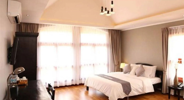 Villa Cambell Hotel & Cafe