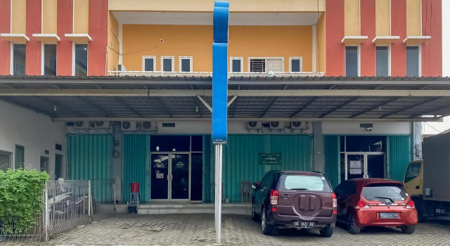 RedDoorz @ Jalan Morotai Lampung, Book Hotel Bandar Lampung Sumatra