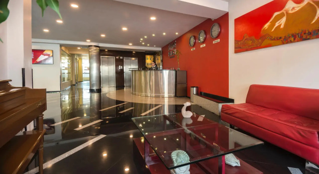 Hotel Rey Palace