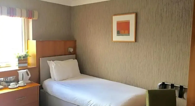 Camera Standard The Park Hotel