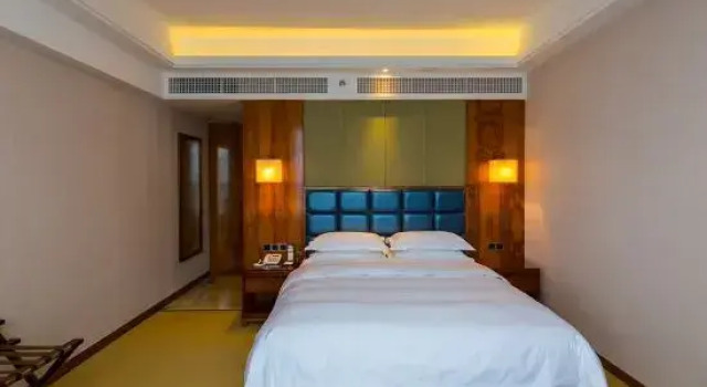 Люкс Executive Yulin Fucheng Ligong Hotel