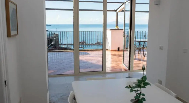 Апартаменты Coral Blue Apartment