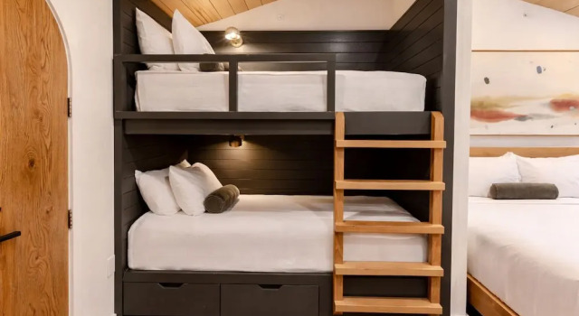 Двухместный люкс Woods Cove Inn