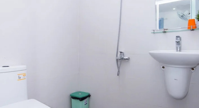 Четырёхместный семейный номер Standard Hoang Anh Hotel