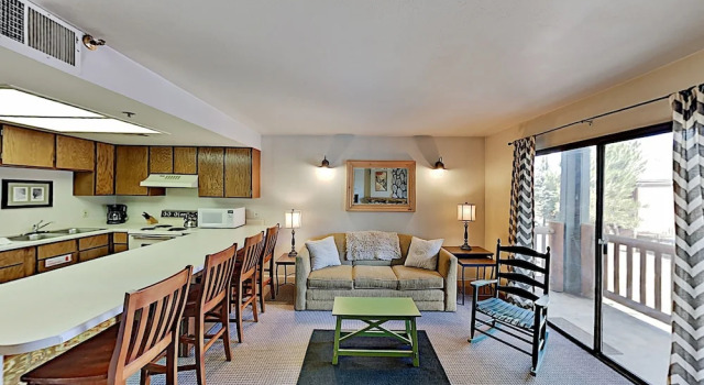 Powder Pointe W/ Hot Tub - Walk To Lifts! 1 Bedroom Condo, Забронировать Отель Отели Парк-Сити 3 звезды, рядом с Park City Parking, 3*