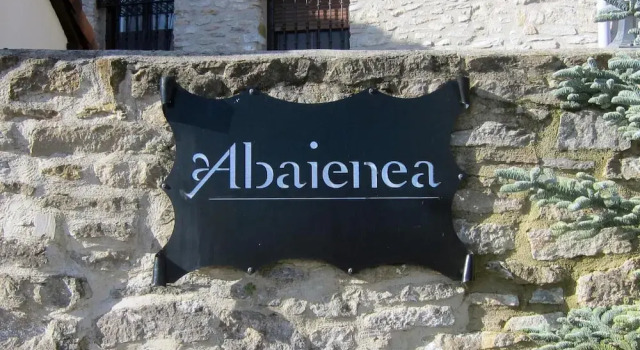 Agroturismo Abaienea, Rezerwuj Dom wakacyjny Hotele w Baskonia z parkingiem, Parking