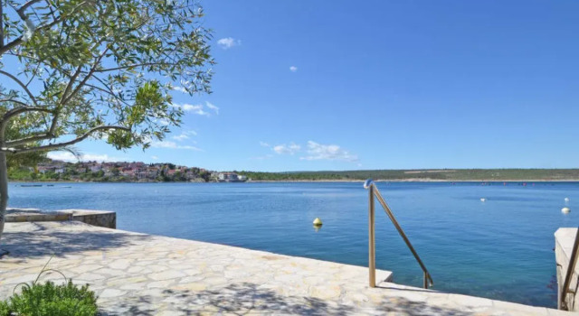 Apartment Ika Novigrad (Zadar), Varaa Huoneisto Novigrad Kroatia