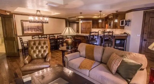 Aspen Mountain Residences, 2 Bedroom Luxury Residence Club Condo