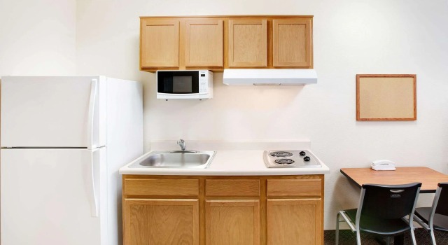 Четырёхместный номер Standard WoodSpring Suites Houston Westchase