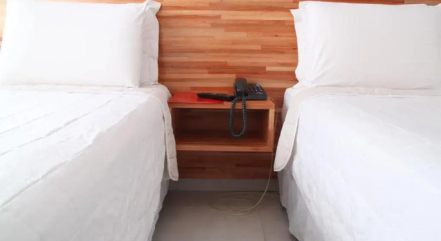 Четырёхместный номер Standard Hotel Florinda
