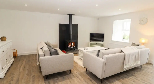 Ty Bach Twt, Book Feriehus Valley Anglesey