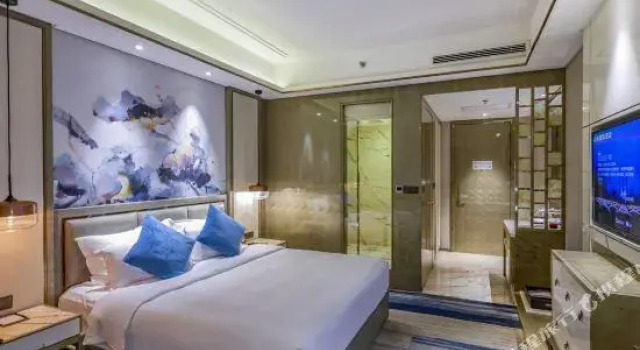 Waters ACME Hotel, Book Hotel Zhumadian Henan