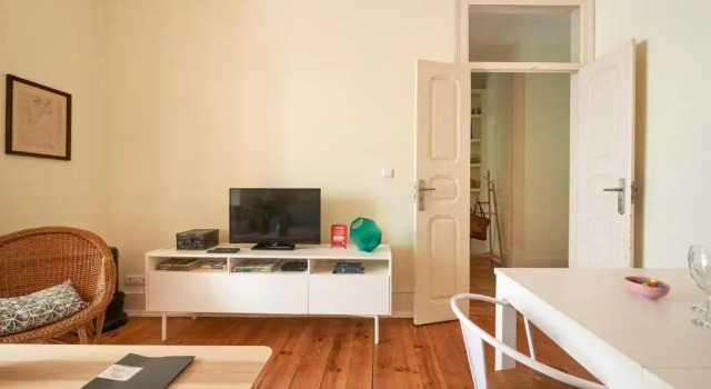 Renovated Spacious Baixa Apartment, By TimeCooler, Забронировать Апартаменты/квартира Отели Лиссабона с парковкой, рядом с Рештаурадориш, Парковка