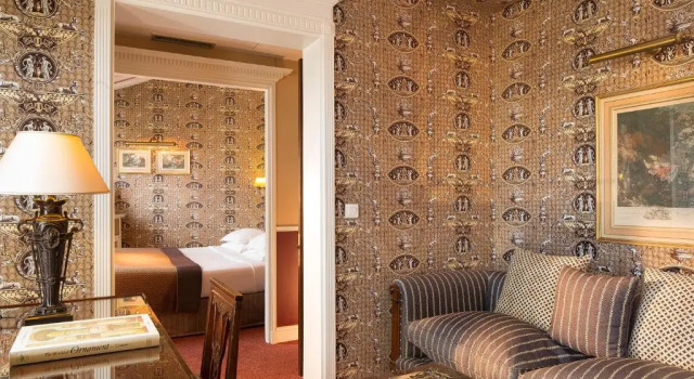 Полулюкс Hôtel des Grands Hommes