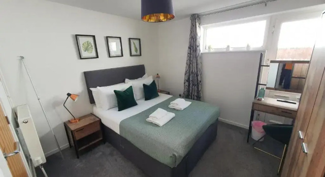 North Cambridge Guesthouse- Paymn Club