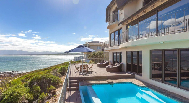 Whale Huys Luxury Ocean Holiday Villa, Забронировать Вилла Отели Оверберг 3 звезды, 3*
