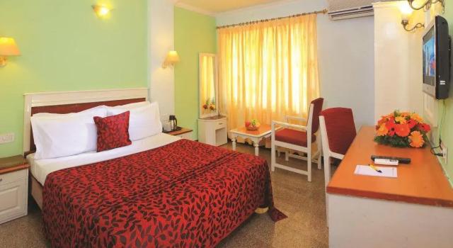Номер Standard Hotel Excellency