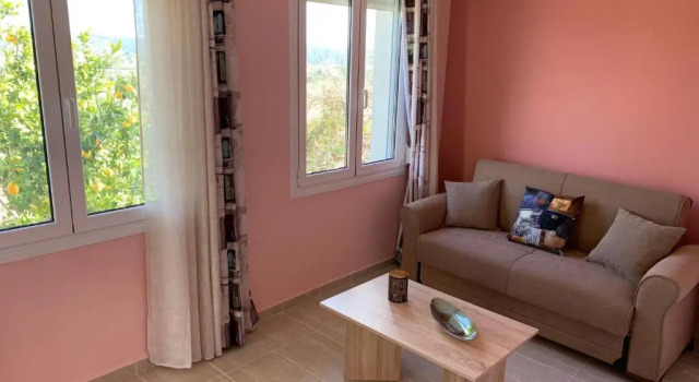 Peaceful house near Airport, Забронировать Отель Спата Спата - Артемида