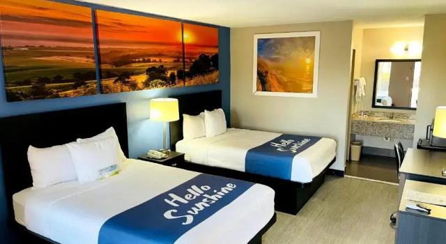 Четырёхместный номер Standard Days Inn by Wyndham Hernando