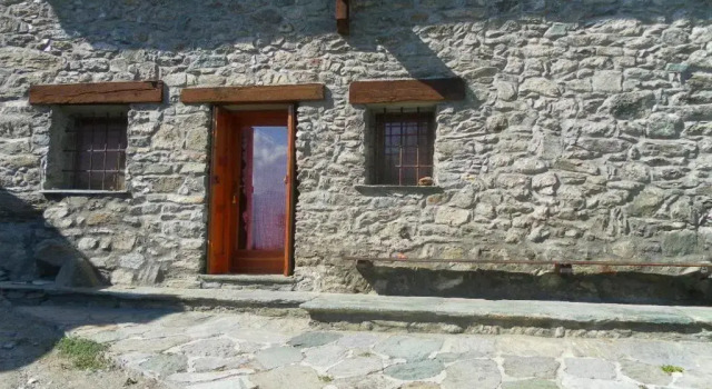 Appartamento Stile Alpino, Buchen Sie Ferienwohnung Nus Aostatal