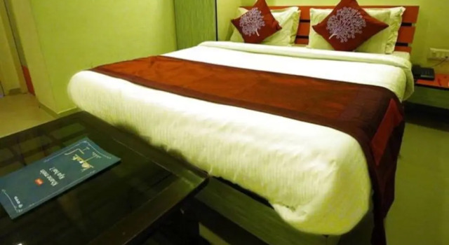 Hotel Royal Apple, Réserver Hôtel Naroda Gujarat