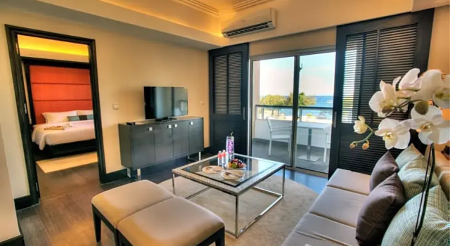 Люкс с видом на море Bohol Wonderlagoon Resort