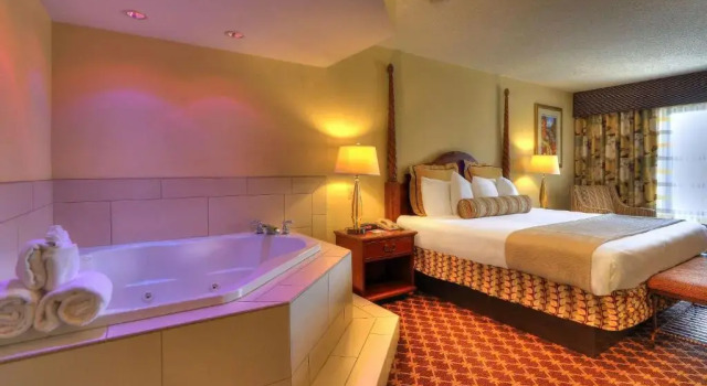 Люкс Quality Inn Near the Island Pigeon Forge