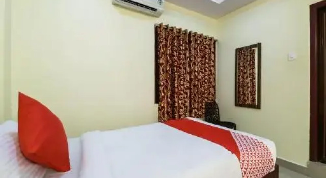OYO 27973 Rite Komfort, Rezervasyon Otel Simhāchalam Andhra Pradesh