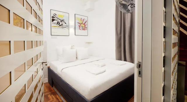 Двухместный Sin City First Floor Hotel Not Hotel Amsterdam