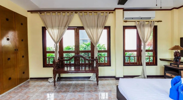 Chateau Dale Villas By PSR