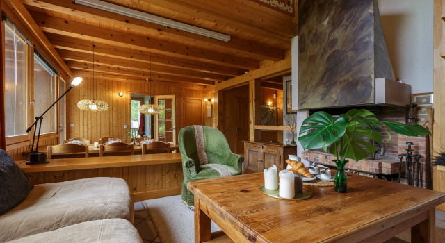 Chalet Allières Walk to Grands Montets | Sleeps 10, Забронировать Шале Коттеджи Аржантьер, рядом с Горнолыжный подъемник Жарден д Анфан, Коттедж