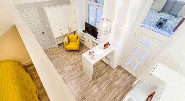 Студия ORANGEHOMES Klauzal apartments