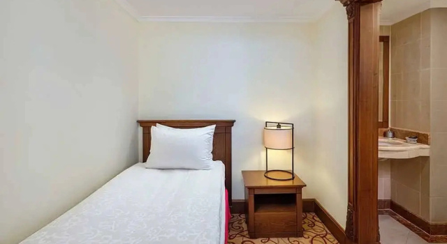 Люкс Presidential с балконом IC Hotels Green Palace - Kids Concept
