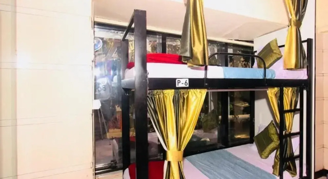 Town Hostel Mumbai - AC Dormitory, Забронировать Отель Недорогие отели штата Махараштры, недорого