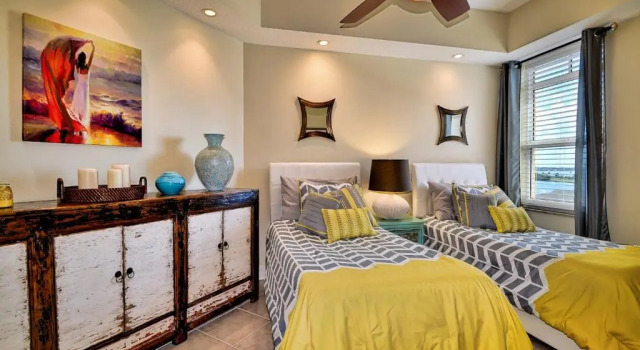 Belle Harbor 701W Luxury Condo with Panoramic Water View. 23088