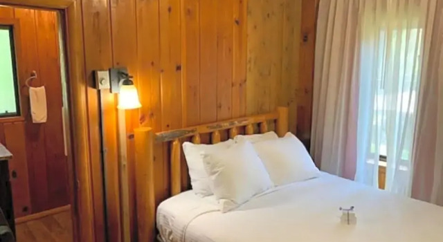 Люкс Kohls Ranch Lodge