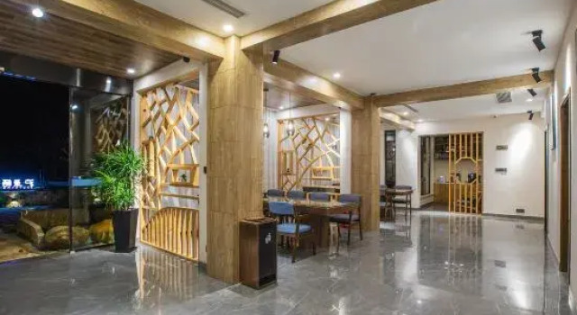 Huyuan Qigu Homestay, Prenota Hotel Hotel a Huzhou con piscina, Piscina