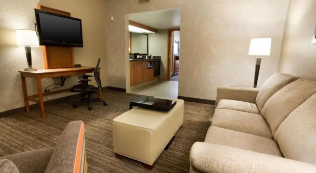 Люкс Drury Inn & Suites Austin North