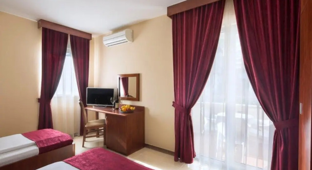 Полулюкс Apartments Salus