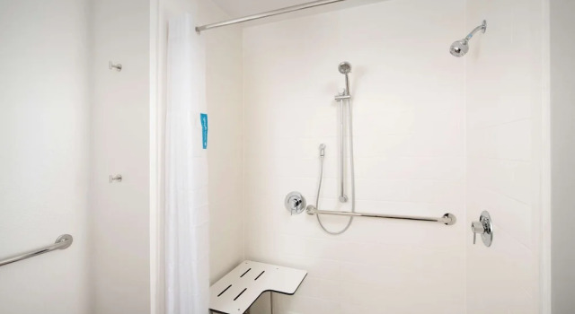 Номер Accessible Hampton Inn & Suites San Antonio Lackland AFB SeaWorld