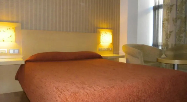 Valcarce Ferrol, Buchen Sie Hotel Ferrol Golf von Artabro