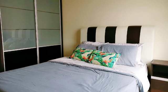 7pax 3R2B Family cozy Apt| Near Jusco,Tesco,Mydin, Varaa Huoneisto Hotellit Johor pysäköinnillä, Pysäköinti