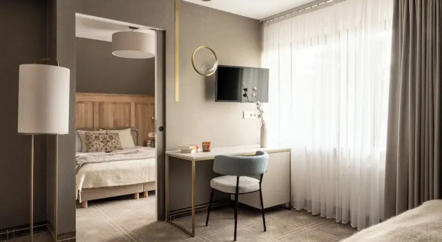 2 Bedrooms Standard Family room with balcony Willa Amicus