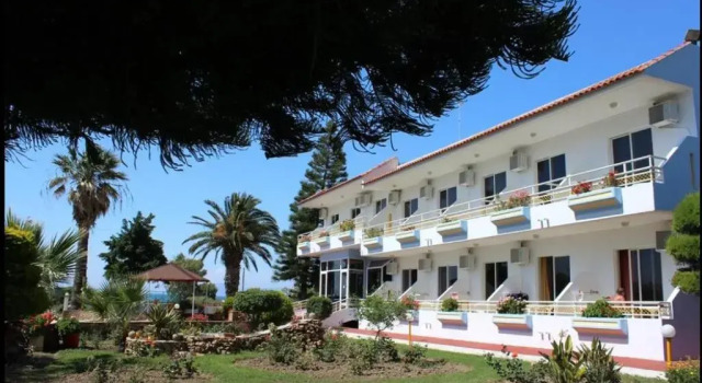 Семейный номер Standard Asterias Bay Hotel By Anayia All Inclusive Resorts