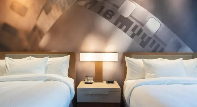 Четырёхместный номер Standard Courtyard by Marriott Thousand Oaks Agoura Hills