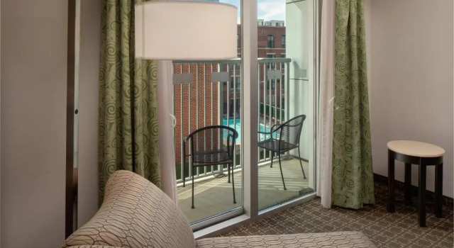 Двухместный номер Standard с балконом и с видом на бассейн Live Oak, Charleston Historic District, a Tribute Portfolio Hotel