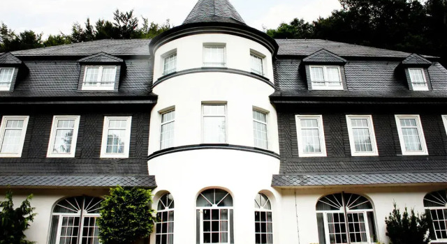 Schlosshotel Helax