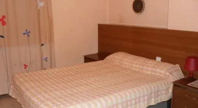 Hotel Pension Mode Lleida, Prenota Hotel Hotel in centro a Lleida, hotel in centro a Lleida
