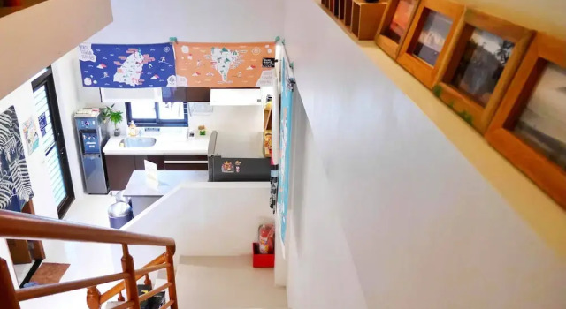 Lit en dortoir avec balcon Wave backpackers