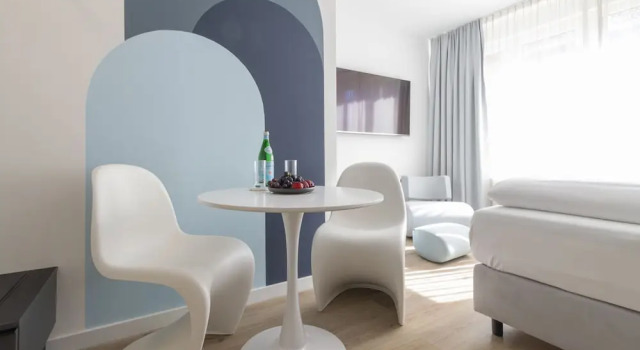 Студия Comfort zzzpace Smart-Hotel Bielefeld Zentrum